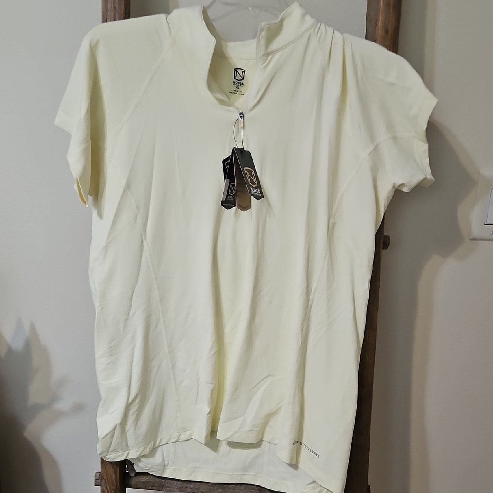 Nike Cream Short Sleeve Top